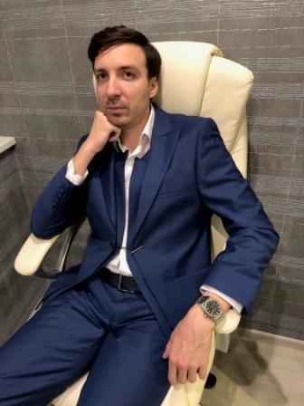 Голубев Роман Игоревич бизнес-тренер — логотип